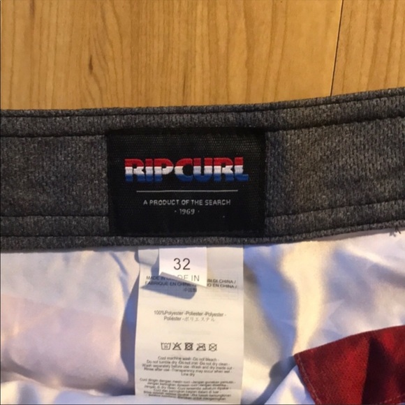 Rip curl board shorts - Picture 3 of 5